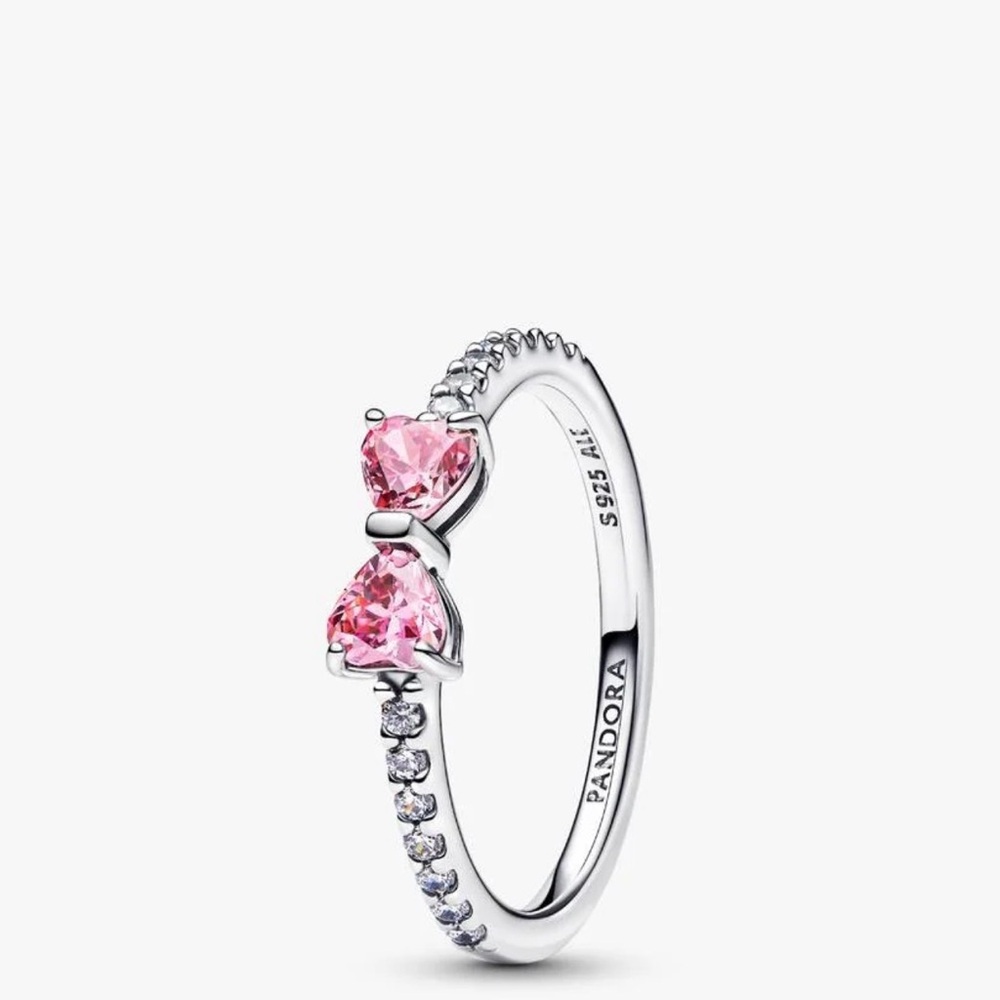 Pandora Sparkling Pink Bow Ring 🎀 
*BESTSELLER/TOP GIFT*  *new